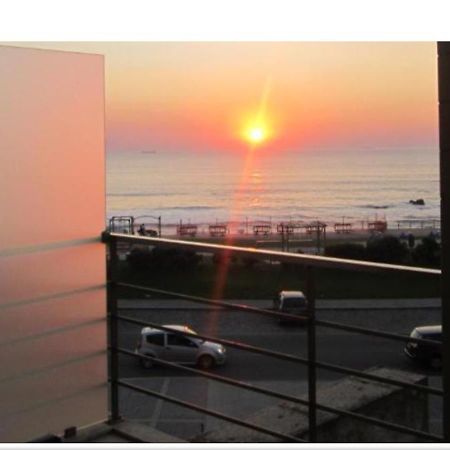 Oceanview Apartment On Beach Near Porto Vila Nova de Gaia Exterior foto